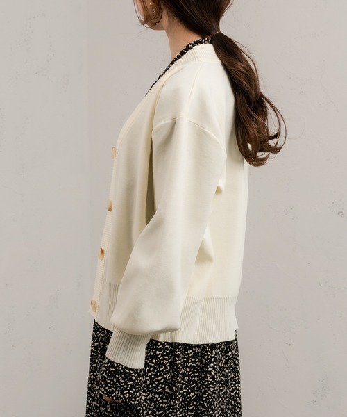 Ezick（エジック）の「ダンボールニットショートカーディガン（カーディガン/ボレロ・レディース・アイボリー/オレンジ/ブラック/グリーン・FREE）」の6枚目の写真