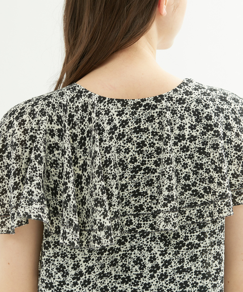 Rouge vif Anna(ルージュヴィフアンナ)の「【セットアップ対応】フラワープリントケープブラウス(シャツ/ブラウス・レディース・オフホワイト・フリー)」の8枚目の写真