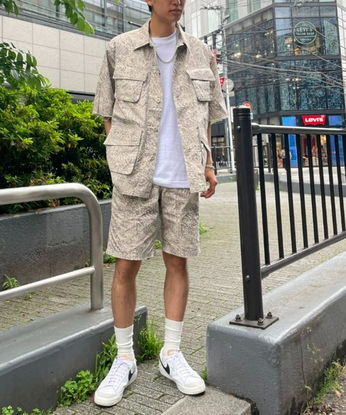 CIAOPANIC（チャオパニック）の「ミリタリーミックスに、カモフラージュプリント半袖ルーズシャツ（シャツ/ブラウス・メンズ・オリーブ/アイボリー・MEDIUM/LARGE）」の7枚目の写真