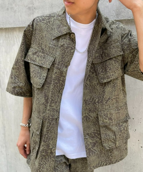 CIAOPANIC（チャオパニック）の「ミリタリーミックスに、カモフラージュプリント半袖ルーズシャツ（シャツ/ブラウス・メンズ・オリーブ/アイボリー・MEDIUM/LARGE）」の10枚目の写真