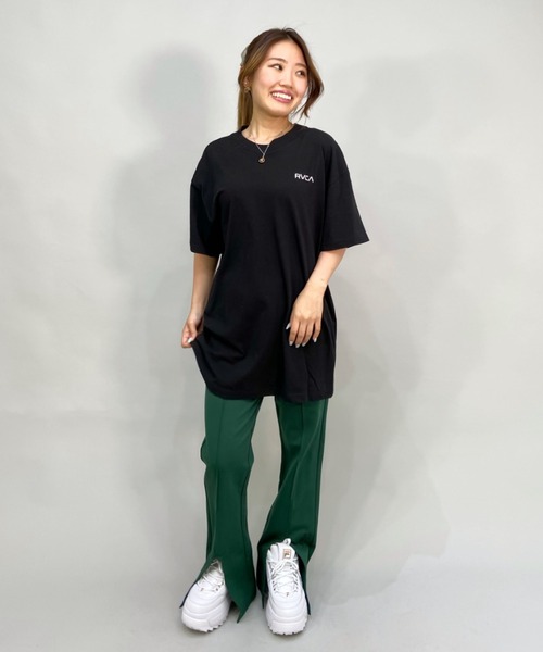 RVCA(ルーカ)の「RVCA/ルーカ ビッグシルエット/オーバーサイズ/バックプリントTシャツ BC043-P20(Tシャツ/カットソー・レディース・パープル/ホワイト/ブラック・M/L/S)」の6枚目の写真