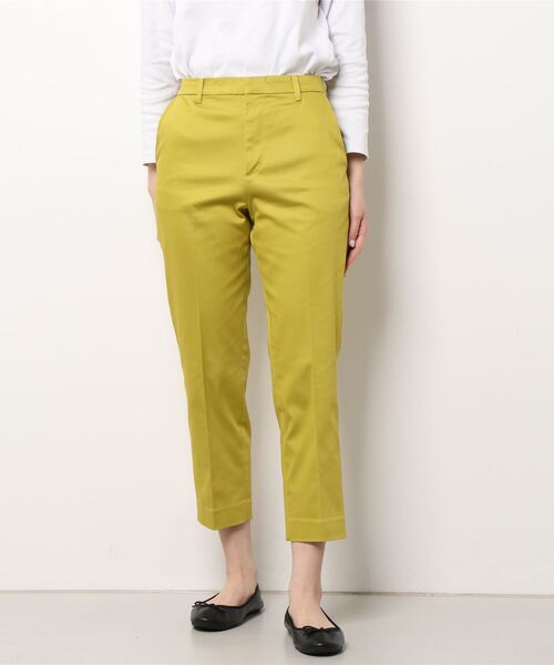 Te chichi（テチチ）の「シャンブレーサテンテーパードパンツ（その他パンツ・レディース・ネイビー/イエロー/ブルー・SMALL/MEDIUM）」の7枚目の写真