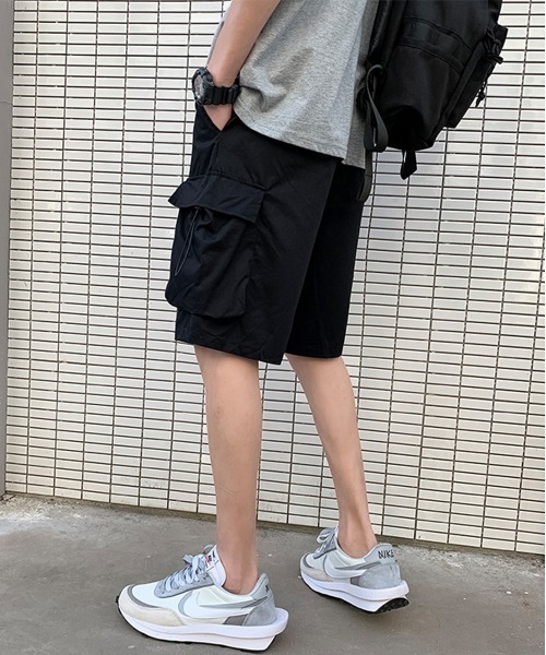 NEW GENTLEMAN（ニュージェントルマン）の「タクティカル カーゴショーツ（カーゴパンツ・メンズ・ブラック/オリーブ・M/L）」の3枚目の写真