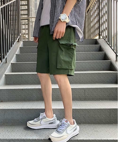 NEW GENTLEMAN（ニュージェントルマン）の「タクティカル カーゴショーツ（カーゴパンツ・メンズ・ブラック/オリーブ・M/L）」の15枚目の写真