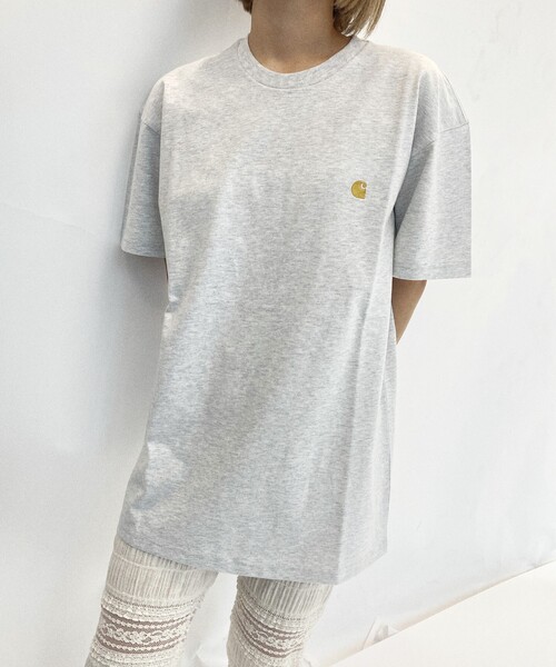 Carhartt WIP(カーハートダブリューアイピー)の「CARHARTT WIP S/S CHASE T-SHIRT(Tシャツ/カットソー・レディース・ブラック/グレー/アイボリー・SMALL/MEDIUM/X-SMALL)」の5枚目の写真
