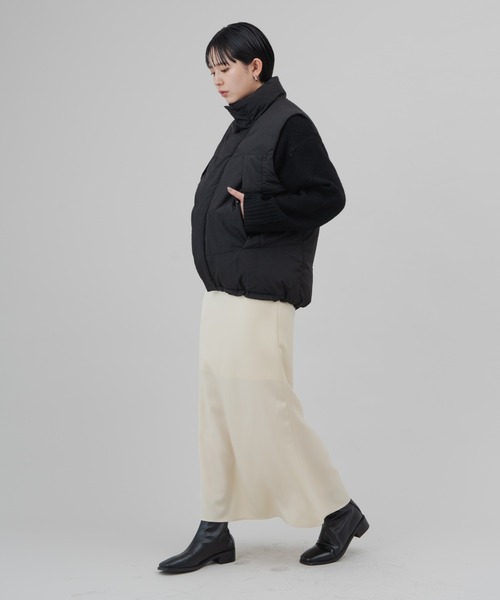 Aunt Marie's(アントマリーズ)の「中綿スタンドネックベスト(ダウンベスト・レディース・ブラック/ネイビー・FREE)」の16枚目の写真