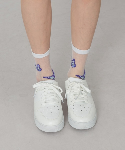 FOLLOWIN（フォロウィン）の「シンプル厚底サボ スニーカー（スニーカー・レディース・ホワイト/ブラック/グリーン/ブラック×ホワイト・24cm/25cm/23㎝）」の5枚目の写真