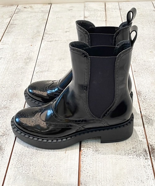 Jeffrey Campbell(ジェフリーキャンベル)の「ウィングチップ厚底サイドゴアブーツ(ブーツ・レディース・ブラック・38/39/37/36)」の3枚目の写真