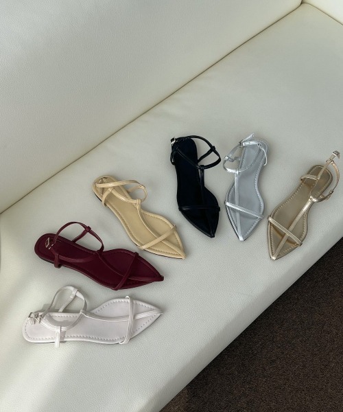 wee9s(ウィークス)の「strap cone mule / 調整ストラップ付きコーンミュール(サンダル・レディース・シルバー/ゴールド/アイボリー/ベージュ/ブラック/ワイン・23.5cm/24cm/24.5cm/25cm/23cm)」の12枚目の写真