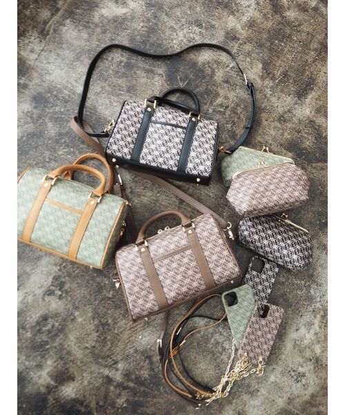 EVRIS（エヴリス）の「ERモノグラムポーチ（ポーチ・レディース・ブラック/ブラウン/グリーン・FREE）」の10枚目の写真