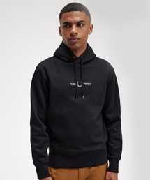 FRED PERRY（フレッドペリー）の「Embroidered Hooded Sweatshirt（スウェット・メンズ）」