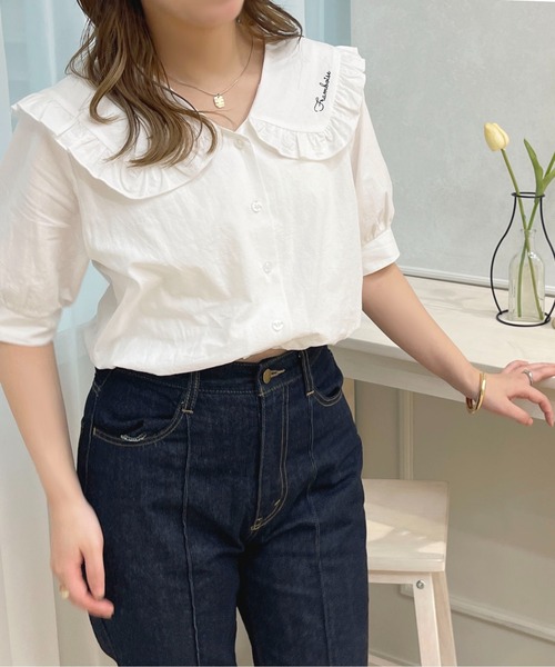 apres jour（アプレジュール）の「ロゴ刺繍フリル襟ブラウス【ZOZOTOWN限定アイテム】（シャツ/ブラウス・レディース・ライトピンク/ライトブルー/オフホワイト・フリー/X-LARGE）」の7枚目の写真