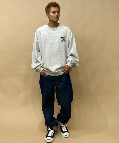 TOY　MACHINE（トイ　マシーン）の「【ムラサキスポーツ別注】TOY MACHINE/トイマシーン オーバーサイズ バックプリントトレーナー/裏起毛 クルーネックスウェット  MTMFCSW9（スウェット・メンズ・グリーン/ブラック/グレー・M/L/XL）」の12枚目の写真