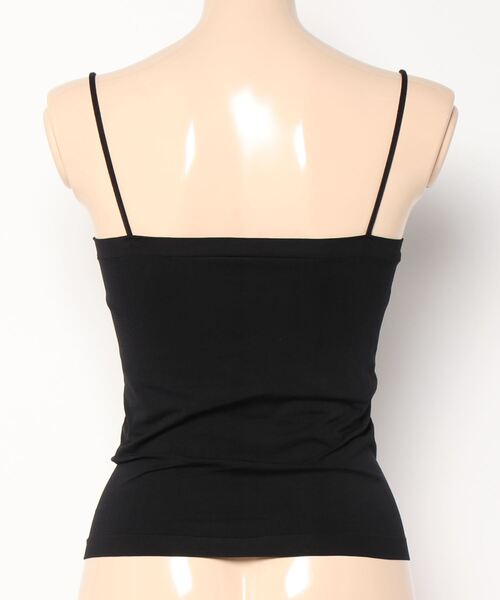 ECRIRE（エクリール）の「カップ付きスクエアキャミ（キャミソール・レディース・ブラック/オフホワイト・M）」の4枚目の写真