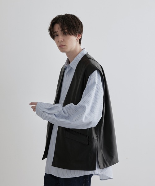 JUNRED(ジュンレッド)の「フェイクレザータックジャケットベスト(ベスト・メンズ・ブラック・S/L/M)」の2枚目の写真