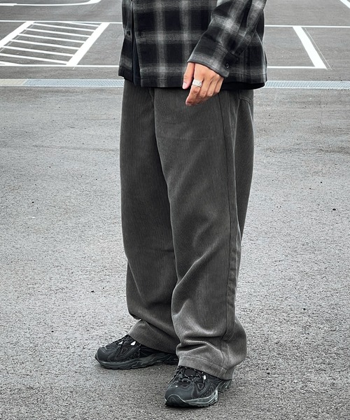 kutir（クティール）の「コーデュロイワイドパンツ（スラックス・メンズ・チャコールグレー/ダークブラウン/グレイッシュブルー・SMALL/MEDIUM/LARGE）」の9枚目の写真