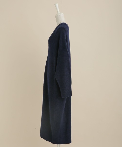 NANO universe（ナノユニバース）の「LB.04/深Vネックマキシニットワンピース（ワンピース・レディース・ブラウン/ベージュ/ネイビー・FREE）」の14枚目の写真