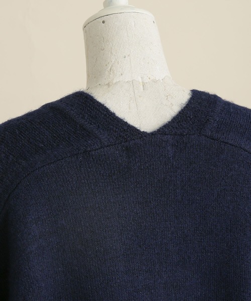 NANO universe（ナノユニバース）の「LB.04/深Vネックマキシニットワンピース（ワンピース・レディース・ブラウン/ベージュ/ネイビー・FREE）」の19枚目の写真