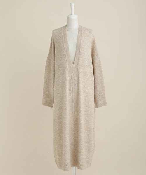 NANO universe（ナノユニバース）の「LB.04/深Vネックマキシニットワンピース（ワンピース・レディース・ブラウン/ベージュ/ネイビー・FREE）」の20枚目の写真