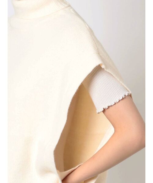 MURUA（ムルーア）の「ハイネックニットベスト（ニット/セーター・レディース・ブラック/アイボリー・FREE）」の8枚目の写真