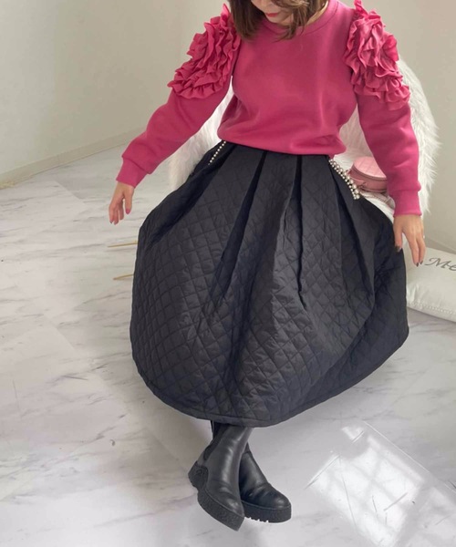 M y u（ミュー）の「キルティング パールポケット ボリュームフレア スカート（スカート・レディース・ブラック/グレイッシュベージュ・FREE）」の18枚目の写真