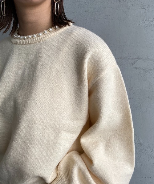 JEANS FACTORY （ジーンズファクトリー）の「[MAISON DE L'ALLURE/メゾンドゥラリュール] パールデザイン プルオーバーニット（ニット/セーター・レディース・オフホワイト/ブラック・F）」の11枚目の写真