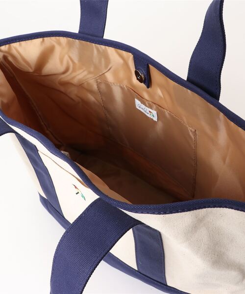 Arnold Palmer(アーノルドパーマー)の「キャンバス シェア ラージ トート(トートバッグ・レディース・ネイビー/ベージュ・F)」の5枚目の写真