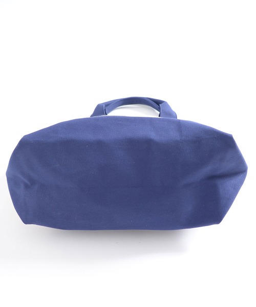 Arnold Palmer(アーノルドパーマー)の「キャンバス シェア ラージ トート(トートバッグ・レディース・ネイビー/ベージュ・F)」の9枚目の写真