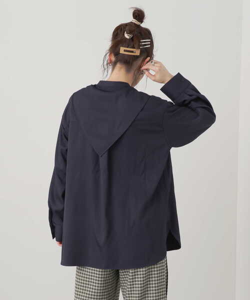 N.（N. Natural Beauty Basic）（エヌエヌナチュラルビューティーベーシック）の「◆スカーフバンドカラーシャツ（シャツ/ブラウス・レディース・ネイビー/オフホワイト・MEDIUM）」の22枚目の写真