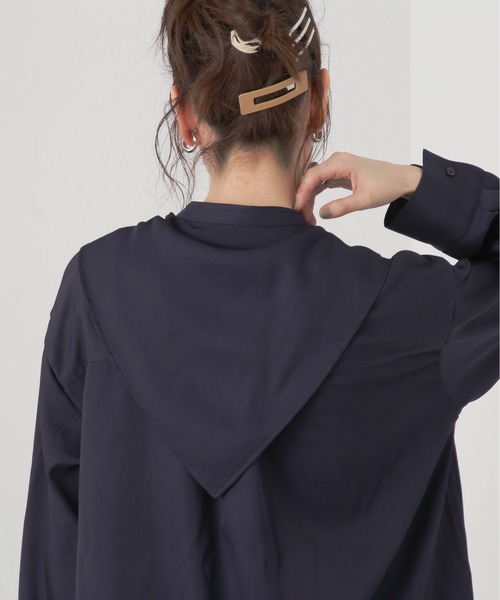 N.（N. Natural Beauty Basic）（エヌエヌナチュラルビューティーベーシック）の「◆スカーフバンドカラーシャツ（シャツ/ブラウス・レディース・ネイビー/オフホワイト・MEDIUM）」の12枚目の写真