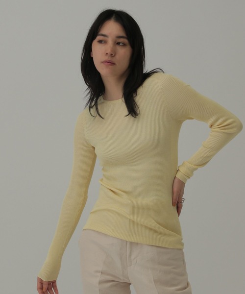 Chaos（カオス）の「Chaos(カオス)/【新色＆追加】18Gシルクリブニット クルーネックプルオーバー（ニット/セーター・レディース・ブラック/ベージュ/イエロー系その他6/オレンジ系その他/グレー系その他/ブルー系その他/ブラウン系その他/ブルー/ダークネイビー/ピンク/モカ/ネイビー/バーガンディー/ベージュ系その他/ダークブラウン/ブルー系・FREE）」の13枚目の写真