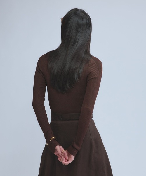 カオス⭐️今期フォックスクルーネックセーター Chaos（カオス）の「シルクリネン ボートネックニットプルオーバー