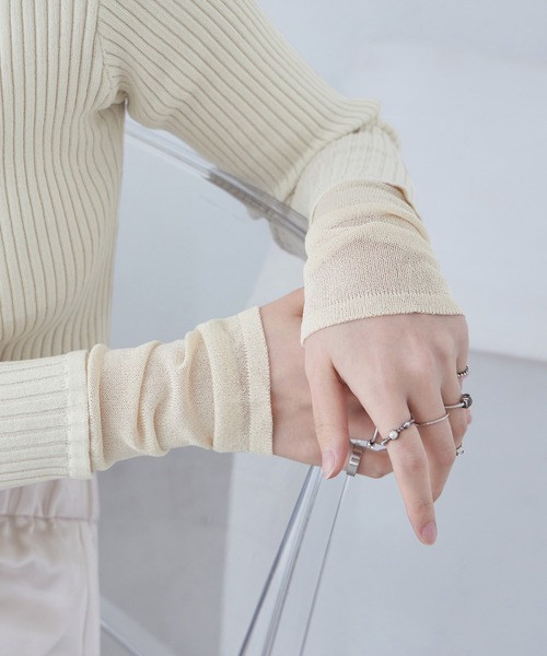 Fashion Letter(ファッションレター)の「リブニット シアースリーブ ハイネックトップス(ニット/セーター・レディース・ライトブルー/ブラック/アイボリー・M)」の4枚目の写真