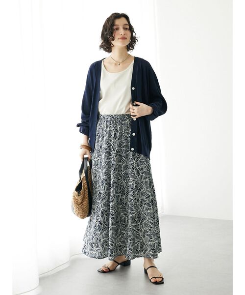 CRAFT STANDARD BOUTIQUE(クラフトスタンダードブティック)の「インドコットン プリントフレアースカート(スカート・レディース・ネイビー/オフホワイト/マスタード・M/L)」の5枚目の写真