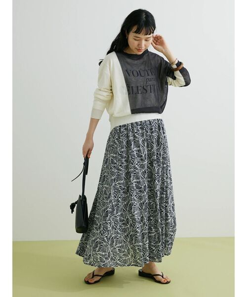 CRAFT STANDARD BOUTIQUE(クラフトスタンダードブティック)の「インドコットン プリントフレアースカート(スカート・レディース・ネイビー/オフホワイト/マスタード・M/L)」の7枚目の写真