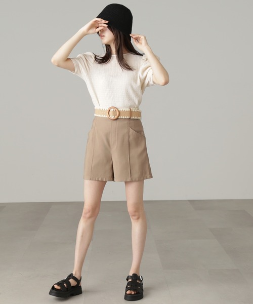 FREE'S MART(フリーズマート)の「◆【セットアップ対応】ハイウエストピンタックショートパンツ(その他パンツ・レディース・ブラック/イエロー/ベージュ・MEDIUM/SMALL)」の8枚目の写真