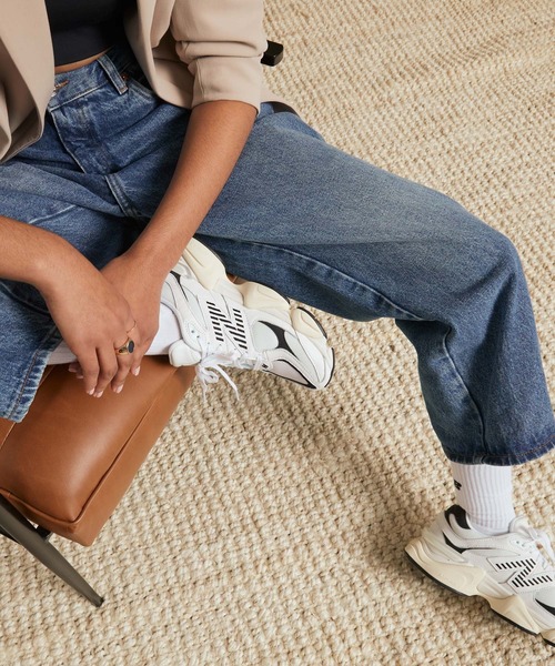 NEW BALANCE(ニューバランス)の「90/60(スニーカー・メンズ・ブラック/ホワイト・25.5cm/27.0cm/29.0cm/27.5cm/26.0cm/23.5cm/25.0cm/30.0cm/28.0cm/28.5cm/22.5cm/24.0cm/24.5cm/26.5cm/23.0cm)」の3枚目の写真