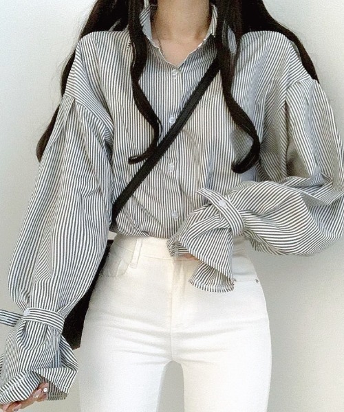 SHEENA（シーナ）の「ストライプキャンディスリーブブラウス（シャツ/ブラウス・レディース・サックスブルー/ブラック・M）」の16枚目の写真