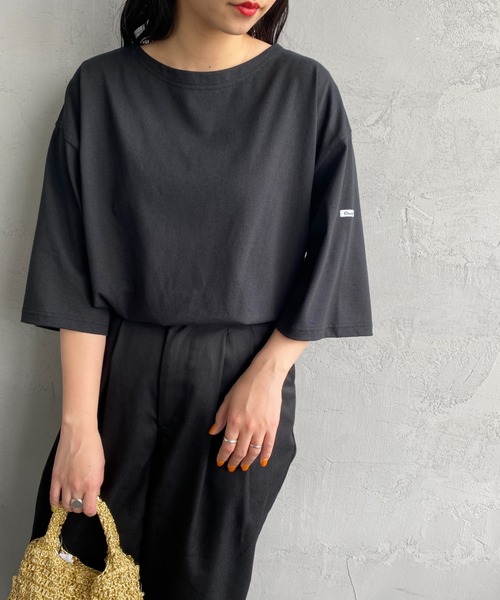 ORCIVAL（オーシバル）の「【WEB限定】[ORCIVAL/オーシバル] ボートネック ショートスリーブTシャツ（Tシャツ/カットソー・レディース・ブラック/グレー/ネイビー/グリーン/ホワイト/グレイッシュベージュ・4/5）」の2枚目の写真