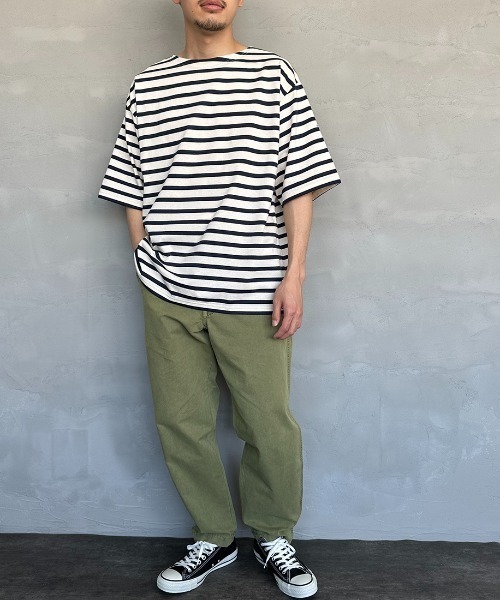 ORCIVAL（オーシバル）の「【WEB限定】[ORCIVAL/オーシバル] ボートネック ショートスリーブTシャツ（Tシャツ/カットソー・レディース・ブラック/グレー/ネイビー/グリーン/ホワイト/グレイッシュベージュ・4/5）」の19枚目の写真