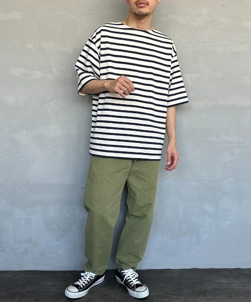 ORCIVAL（オーシバル）の「【WEB限定】[ORCIVAL/オーシバル] ボートネック ショートスリーブTシャツ（Tシャツ/カットソー・レディース・ブラック/グレー/ネイビー/グリーン/ホワイト/グレイッシュベージュ・4/5）」の12枚目の写真