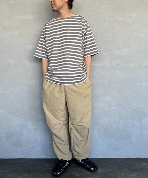 ORCIVAL（オーシバル）の「【WEB限定】[ORCIVAL/オーシバル] ボートネック ショートスリーブTシャツ（Tシャツ/カットソー・レディース・ブラック/グレー/ネイビー/グリーン/ホワイト/グレイッシュベージュ・4/5）」の14枚目の写真