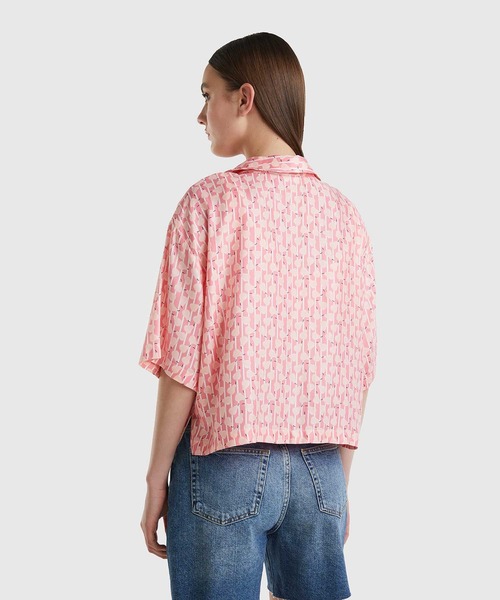 BENETTON (UNITED COLORS OF BENETTON)（ベネトンユナイテッドカラーズオブベネトン）の「5分袖総柄フルーツプリントブラウス（シャツ/ブラウス・レディース・マルチ/ピンク系その他/イエロー系その他・MEDIUM/SMALL/X-SMALL/LARGE）」の4枚目の写真