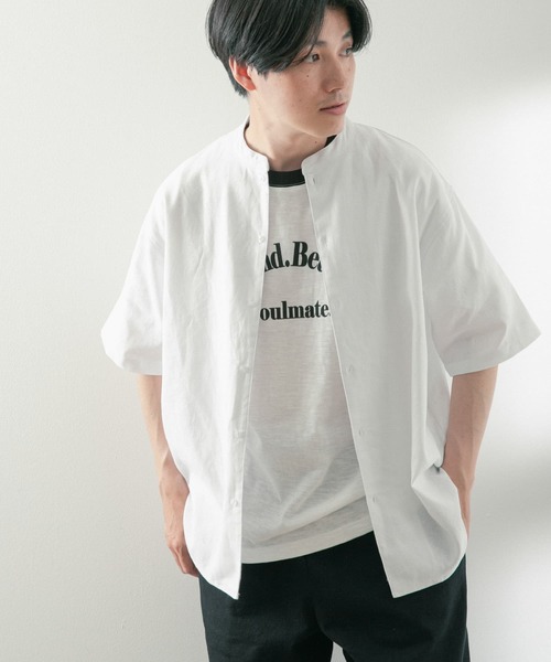 ITEMS URBANRESEARCH（アイテムズ アーバンリサーチ）の「リネンレーヨン バンドカラー半袖シャツ（シャツ/ブラウス・メンズ・ブラック/ブルー/ホワイト/ミント・MEDIUM/LARGE）」の18枚目の写真