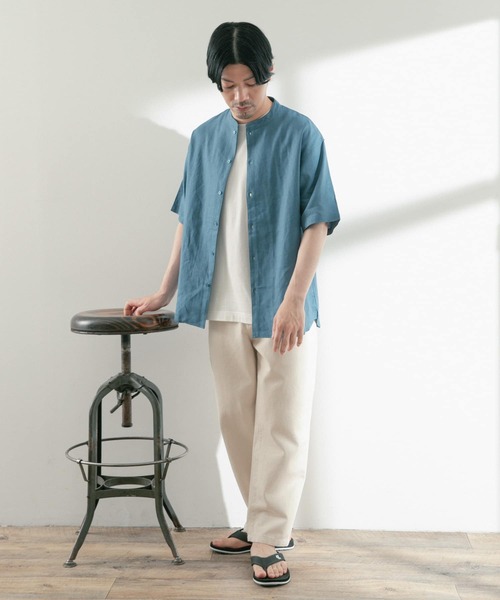 ITEMS URBANRESEARCH（アイテムズ アーバンリサーチ）の「リネンレーヨン バンドカラー半袖シャツ（シャツ/ブラウス・メンズ・ブラック/ブルー/ホワイト/ミント・MEDIUM/LARGE）」の16枚目の写真