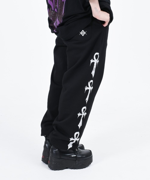 REFLEM(レフレム)の「『REFLEM/レフレム』クロスロゴスウェットパンツ(スウェットパンツ・レディース・ブラック/ホワイト・FREE)」の5枚目の写真