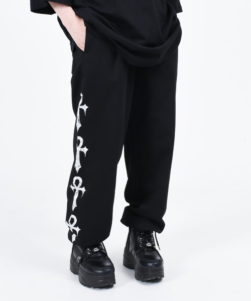 REFLEM(レフレム)の「『REFLEM/レフレム』クロスロゴスウェットパンツ(スウェットパンツ・レディース・ブラック/ホワイト・FREE)」の11枚目の写真