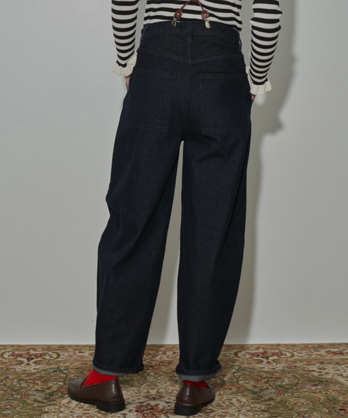 MERLOT（メルロー）の「カーブデニムパンツ（デニムパンツ・レディース・ネイビー・FREE/SMALL）」の8枚目の写真