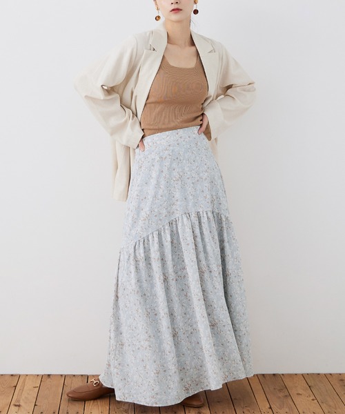 Fashion Letter(ファッションレター)の「フラワープリント 切替フレアスカート(スカート・レディース・サックスブルー/ブラック・M)」の4枚目の写真