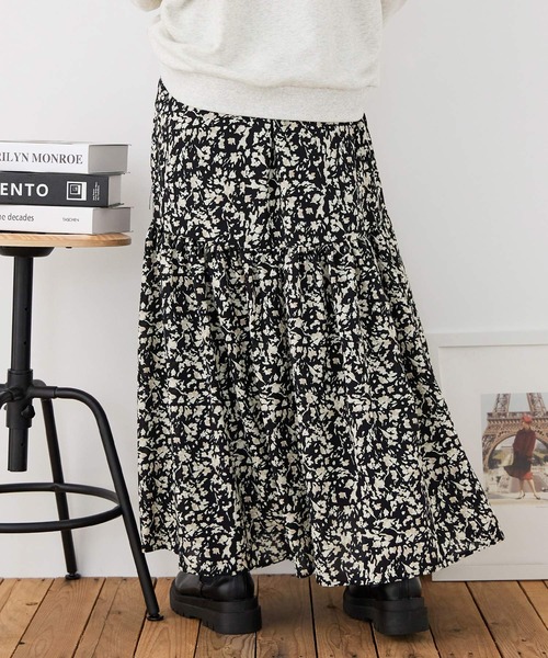 Fashion Letter(ファッションレター)の「フラワープリント 切替フレアスカート(スカート・レディース・サックスブルー/ブラック・M)」の18枚目の写真